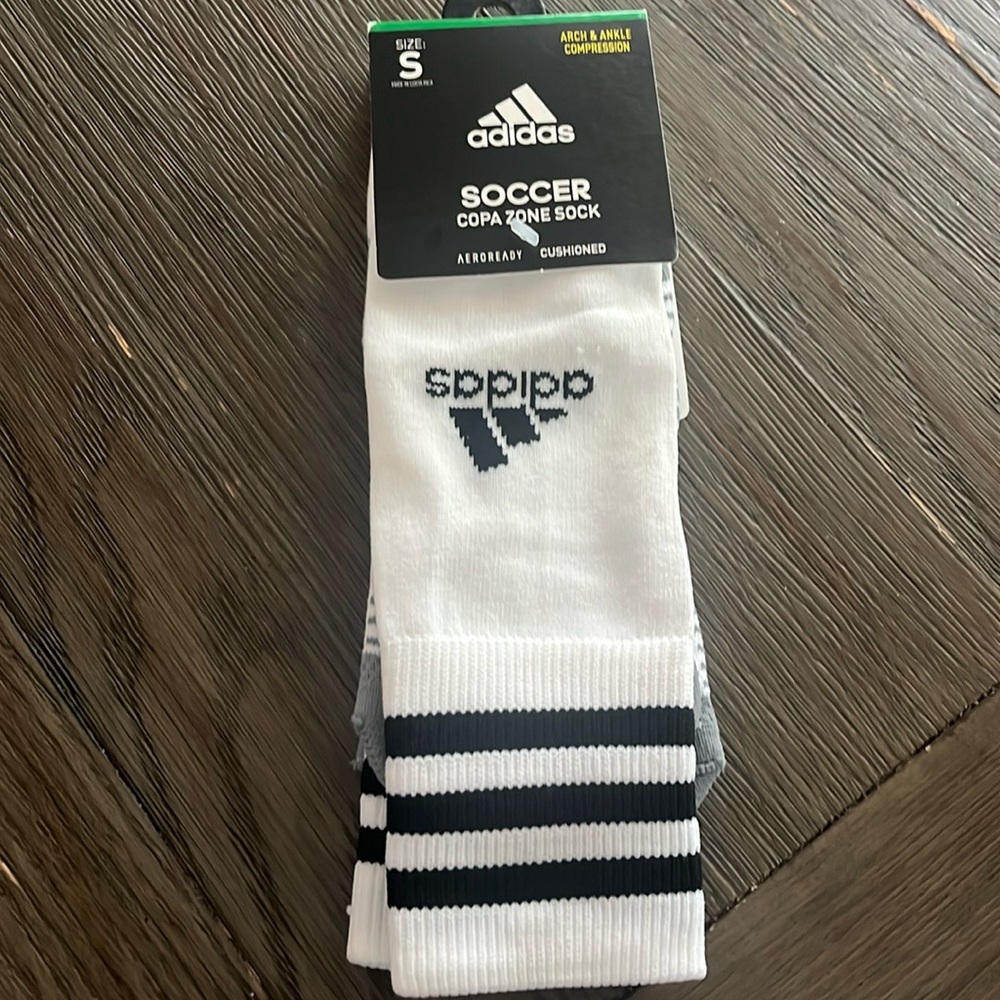 NWT Adidas White & Black Compression Copa Zone Soccer Socks Size Small Men Women